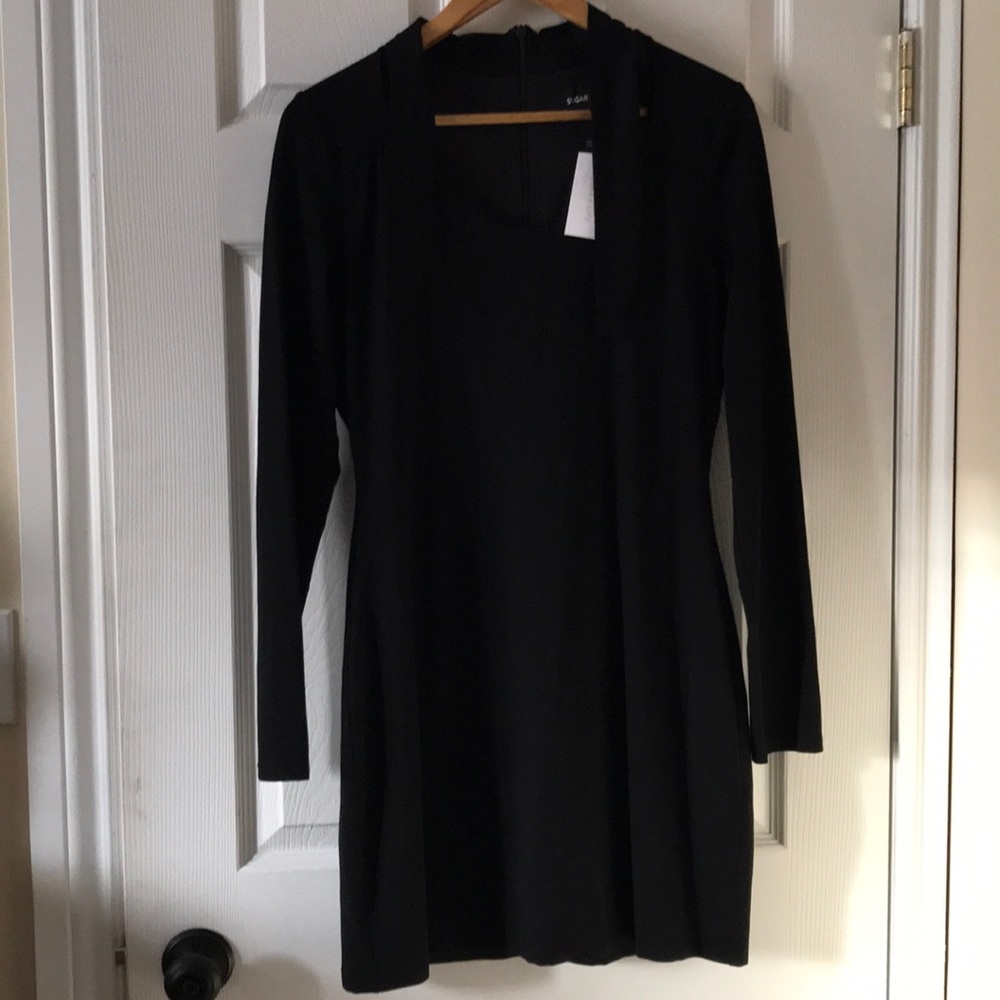 NWT Sugarlips body con dress long sleeved lbd